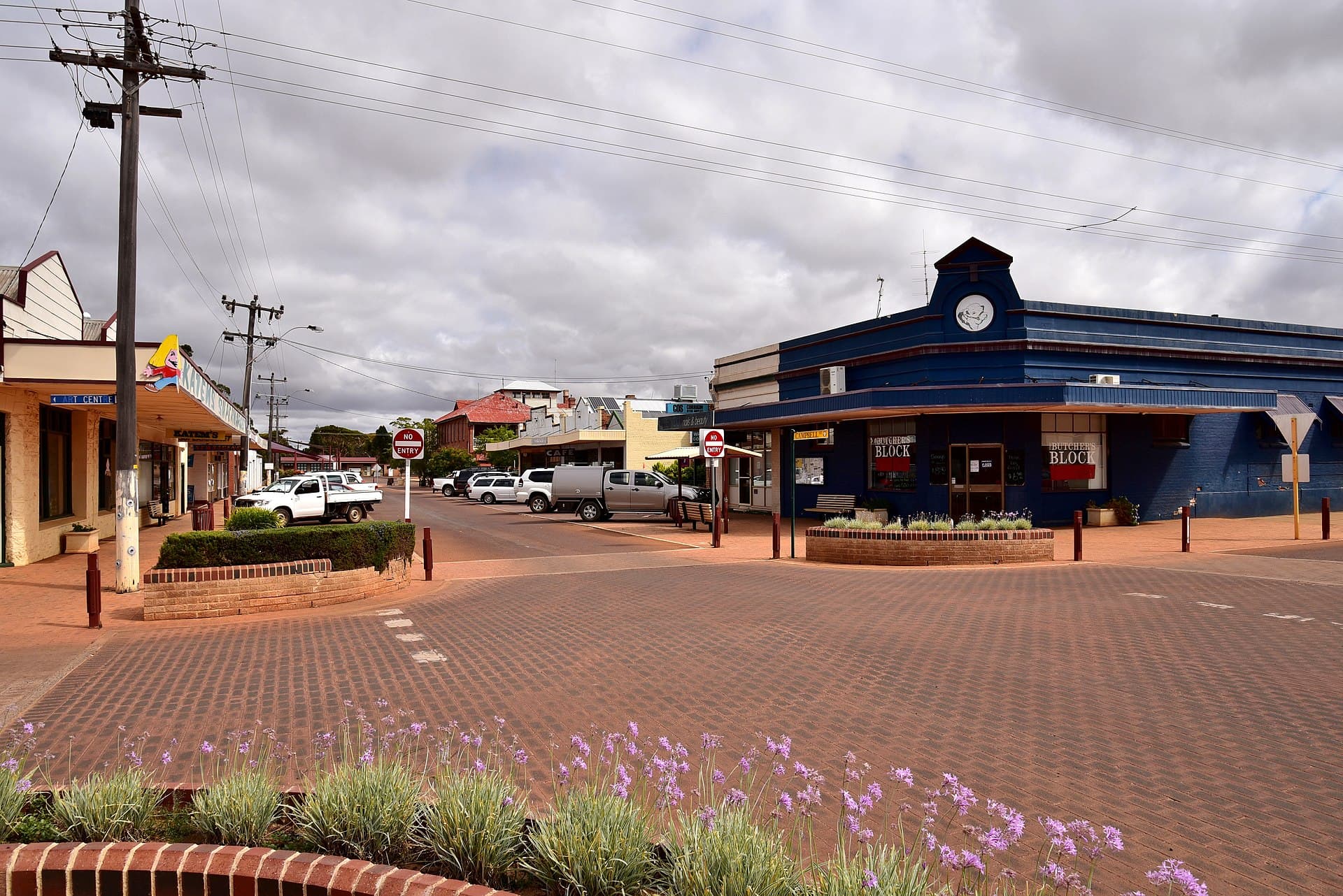 Is Corrigin, WA a good place to live?
