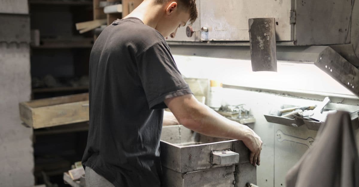 Fitters, Turners & Machinists