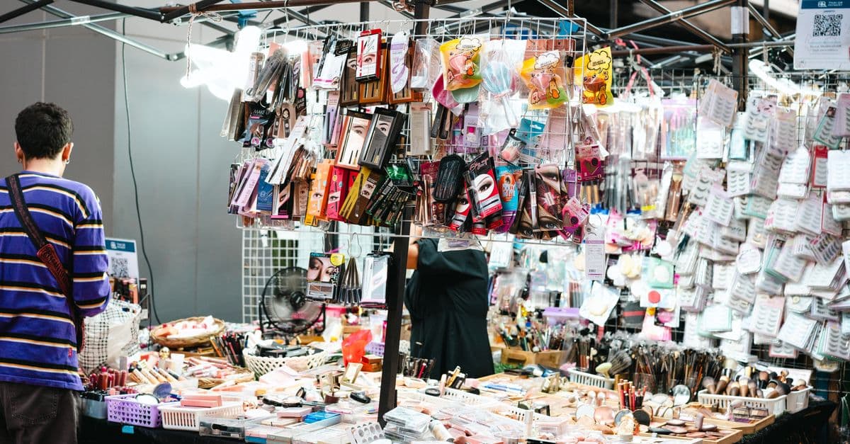 Merchandisers